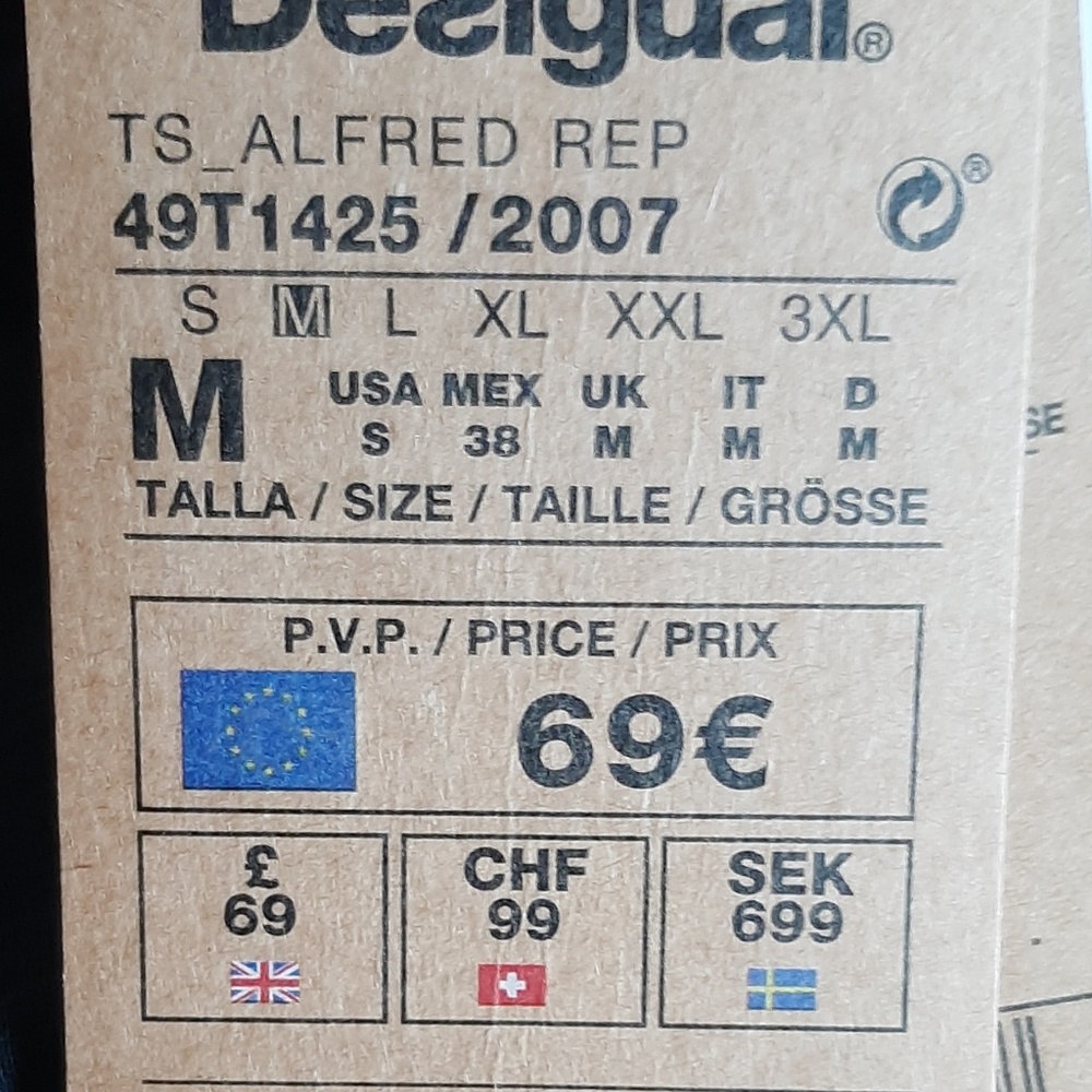 V-Neck Tee - Picture 5 of 5